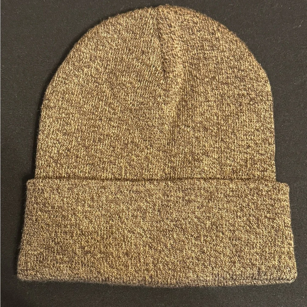 Carhartt Beanie Winter Knit Cap Workwear Outdoors Brown Hat - Picture 2 of 2